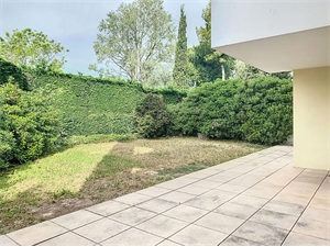appartement à la vente -   13009  MARSEILLE 9E ARRONDISSEMENT, surface 68 m2 vente appartement - APR688662